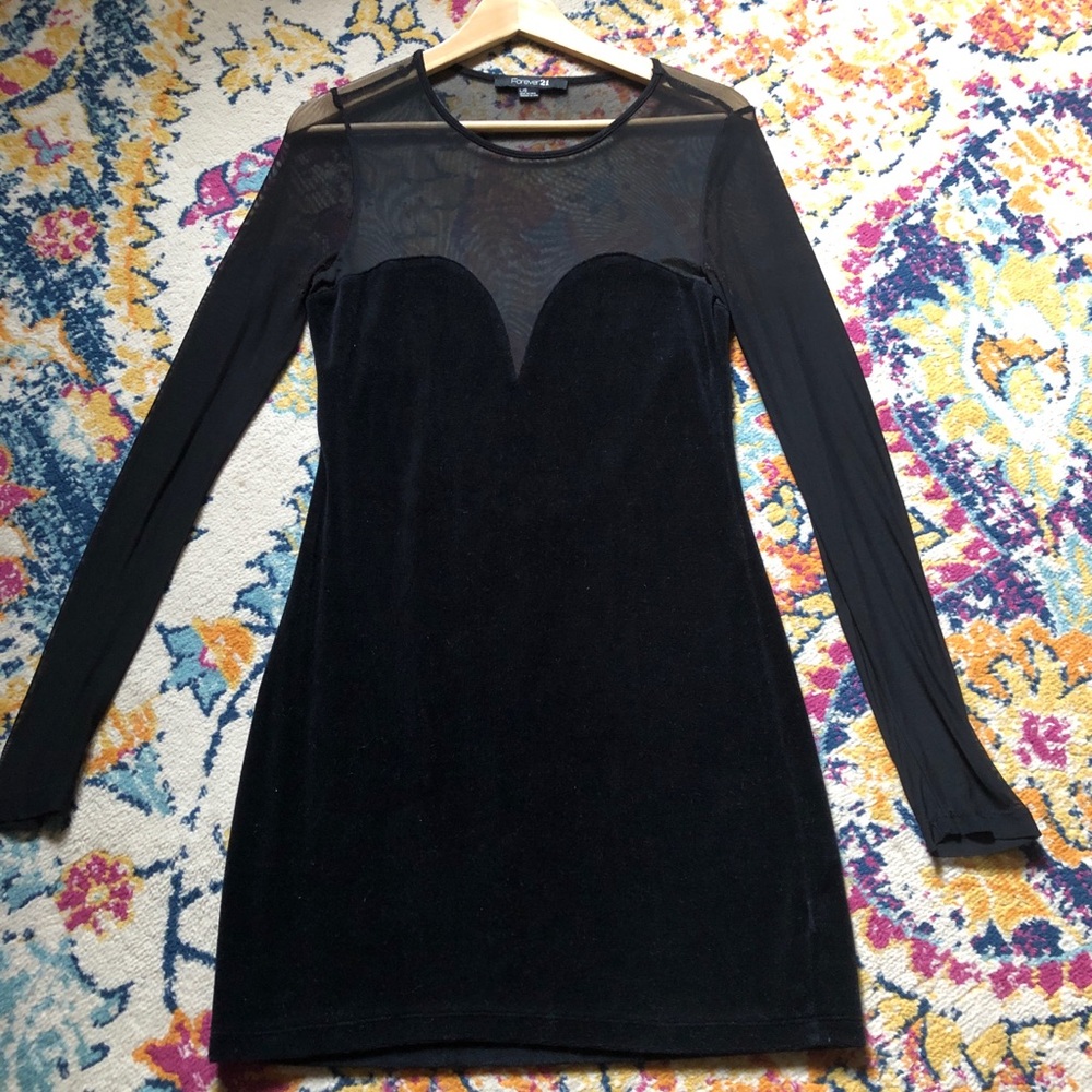 Forever 21 Black Velvet Bodycon Dress Size Large